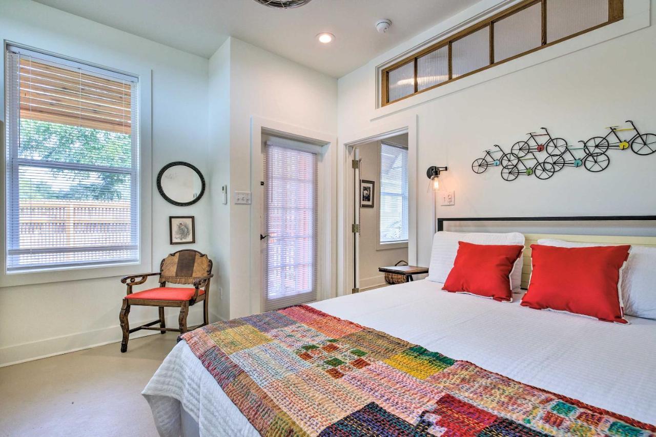 Walk To Beach From Chic Old Town Apartment With Yard Bay St. Louis 外观 照片
